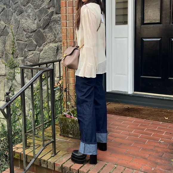 04 Boho Beautiful Pleated lined Top with front Tie - Picture 4 of 4